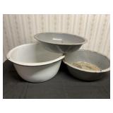 Enamel pans
