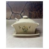 Ceramic butterfly server