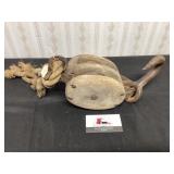 Vintage barn pulley
