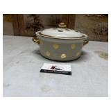 Halls gold Mod Dot covered baker