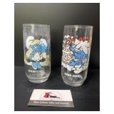 Vintage 1983 Smurfs collectible drinking glasses.