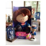 Assorted collectible decor