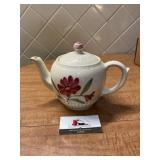 Tea pot marked usa
