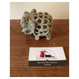 Stone elephant flower frog