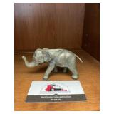 Metal Elephant Decor