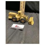 Diecast loader tractor