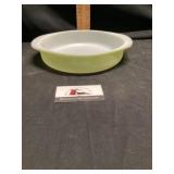 Pyrex casserole dish