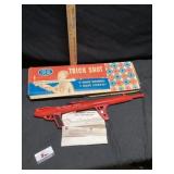 Trick shot rifle