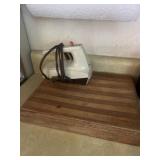 Cutting board, mixer ( no whisks included)