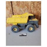 Tonka metal dump truck