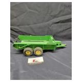 Ertl John Deere manure spreader