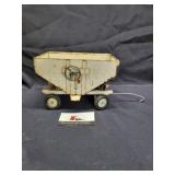 Grain wagon - metal