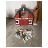 Tonka Farms barn and accessories