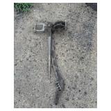 Fence stretcher