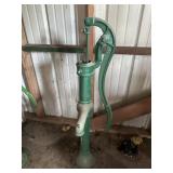Hand pump