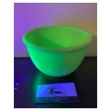 Jadeite uranium bowl