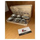 Vintage tart tins