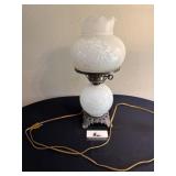 Frosted etched hurricane lamp