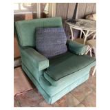 Vintage chair bring help to load without the