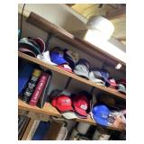 Caps