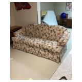 Flex steel couch bring help to load in the