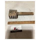 Meat tenderizer