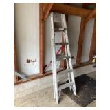 Aluminum 6 foot ladder