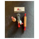 Mini vintage utensils