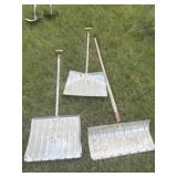 Metal snow shovels