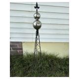 Garden stake with gazing balls