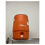 Igloo cooler