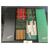 Maxam Knives