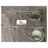 Decorative brackets