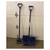 Shovel and scraper