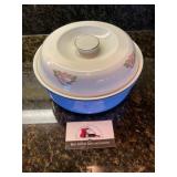 Halls Superior casserole dish