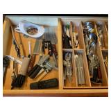 Flatware, knives
