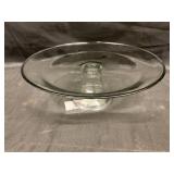 Glass cake platter