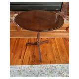 Folding side table