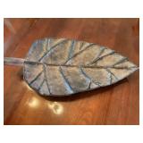 Metal leaf platter