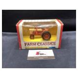 Case  800 tractor