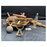 Vintage kitchen, primitive items