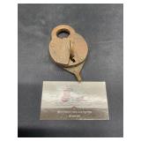 Vintage paddle lock