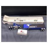 Ertl International Cab with Trailer Express Mail