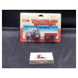 Case 1/64 scale, tractor and wagon set