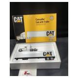 Ertl Caterpillar Cab with Trailer