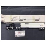 Ertl Heyl Kenworth Cab with Trailer