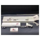 Ertl FS Kenworth Cab with Trailer