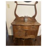 Antique dry sink