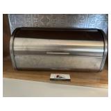 Metal bread box