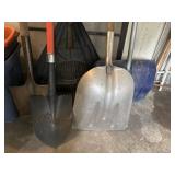Rakes and shovels
